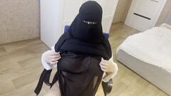 Redare Sesiunea intensă de masturbare a lui Arab Milf și Big Tit