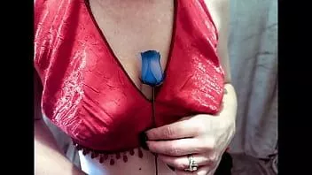 Play A rose for lexie - italian style photo shoot slideshow