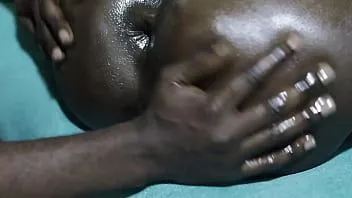 Reproducir Primer plano (anal) creampie con ébano amateur