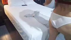 Oynat Çek Amatör Gençler Otel Saunasında Sikişiyor