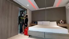Oynat Big Bambu, koca uzakken pizza teslimat çocuğunun dick'i yutuyor
