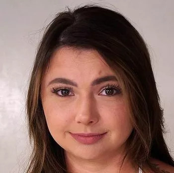 Porno Yıldızı Dakota Knight