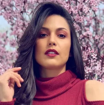 Porno Yıldızı Raquel Pomplun