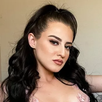 色情明星 Aubree Valentine